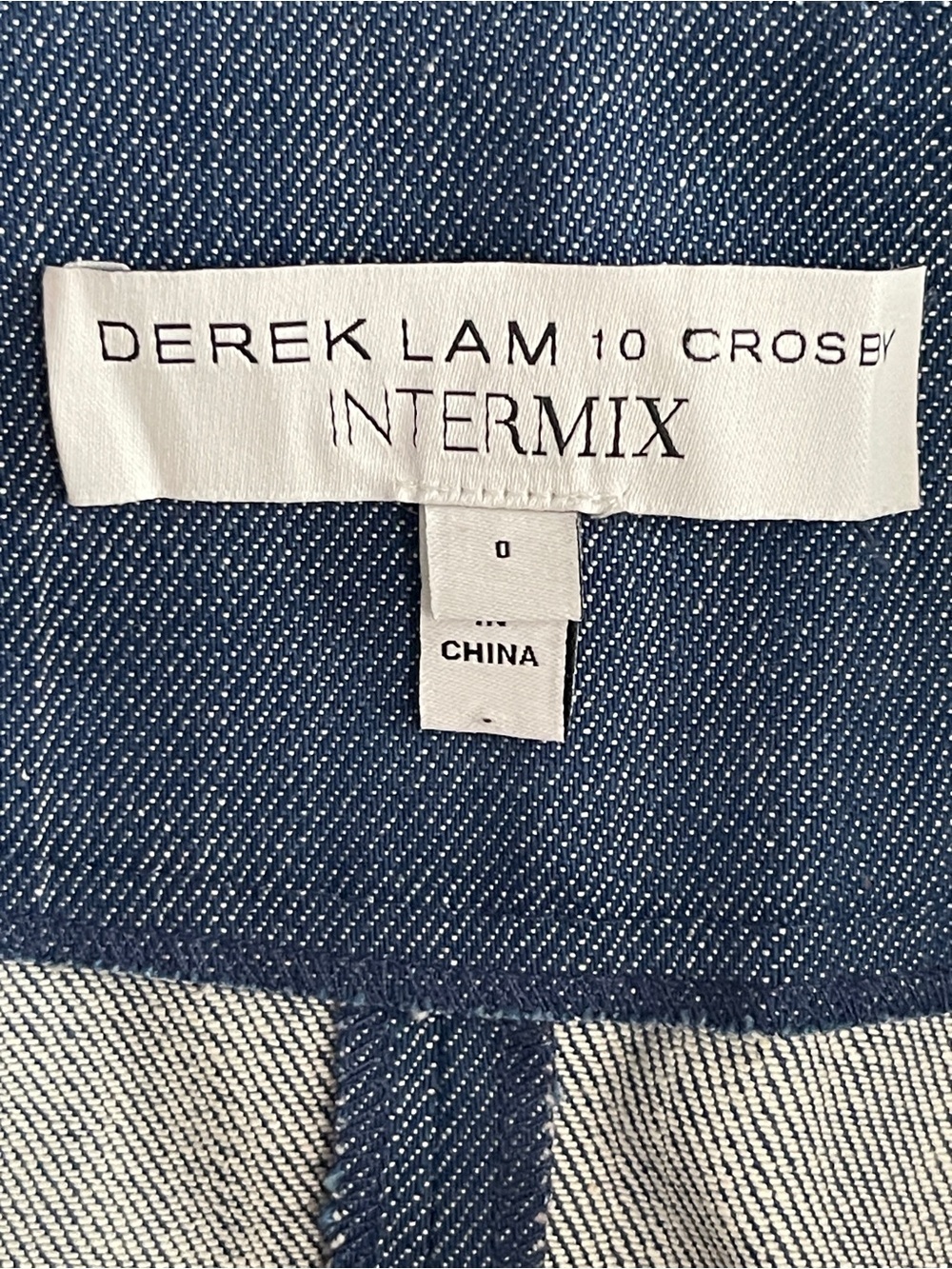 Derek Lam 10 Crosby INTERMIX Shorts Blue HR DARK Wash Saddle Brown Leather Sz 0 - Picture 4 of 13